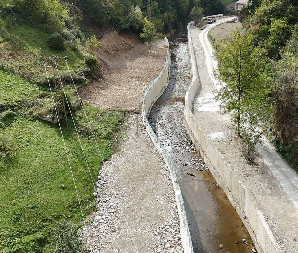 Çaykara Uzuntarla Mahallesi Balkodu Deresi” taşkın kontrol inşaatı
