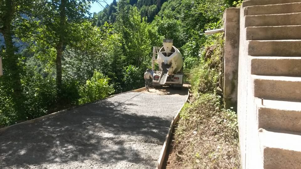 Köseli Mahallesi Yol Betonlama Çalışması 